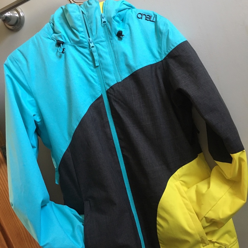 O’Neill freedom series snowboard/ski jacket. W - Picture 2 of 8